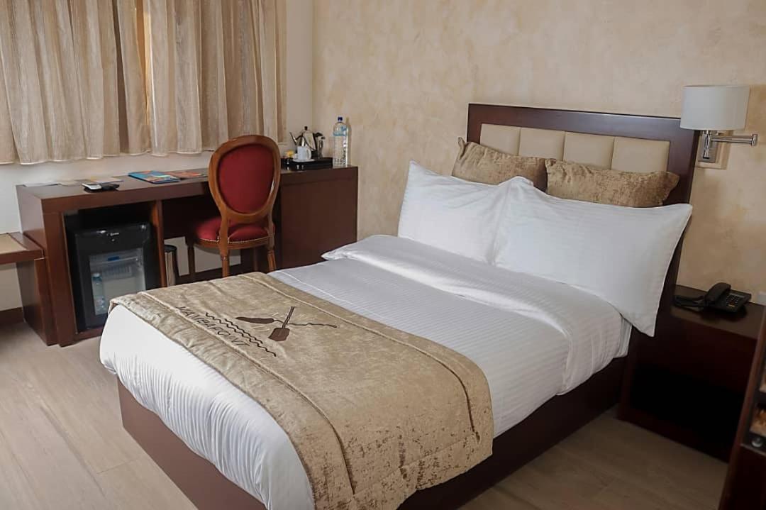 Mamba Point Hotel Freetown Exteriér fotografie